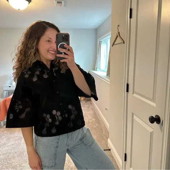 NWT Tuckernuck Ranna Gill Black Oversized Floral Faux Leather Top XS - Picture 3 of 15